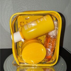 Travel Set-mist, shower gel, body butter